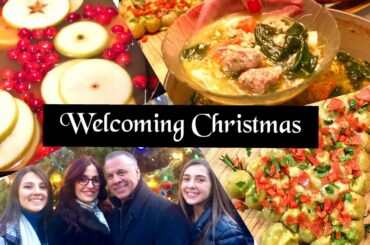 Recipes & Tree Lighting Tradition | Italian Meatball Soup | Easy Cheese Bread| Magic Bars