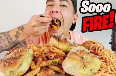 SUCCULENT Spaghetti & Meatballs + Rigatoni Bolognese (Ma's Italian Kitchen Mukbang)