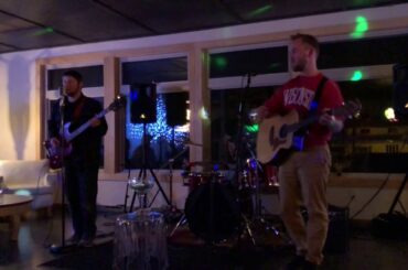 Mayflight -  “No Rain” by Blind Melon Acoustic Cover (Live @ La Grotta Wine Bar 4/7/2018)