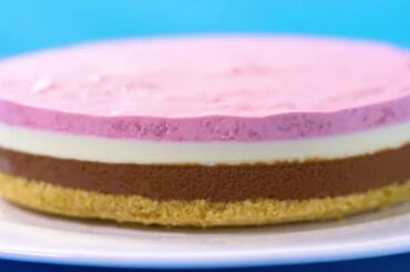 Neapolitan Recipes That Prove "Good Things Come In Threes"