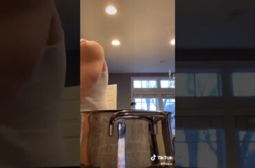 TikTok: If Jersey Shore had a cooking show (@itsqcp)