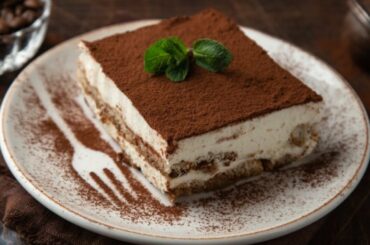 The Costco Bakery Item You Need To Know About