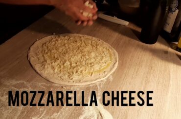 Four cheese pizza #italianfood #pizza4cheese