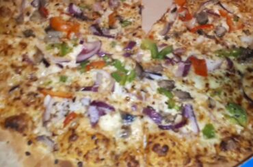 Dominos Pizza Review