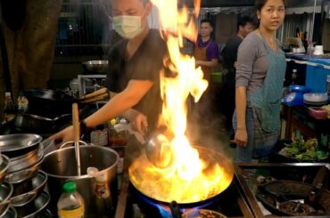 Bangkok Street Food - Pad Thai, Fried Morning Glory, Pad See Ew, Papaya Salad
