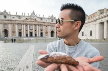 Eating A Cannoli At The Vatican | Italy Vlog
