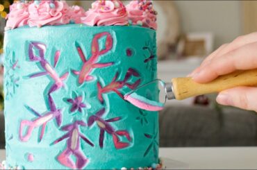 Carving FROZEN Buttercream... I'm SHOOK!!