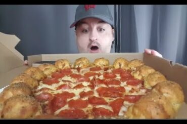 ASMR | Eating Pizza Hut's Stuffed Garlic Knots Pizza (Eating Sounds) No Talking
