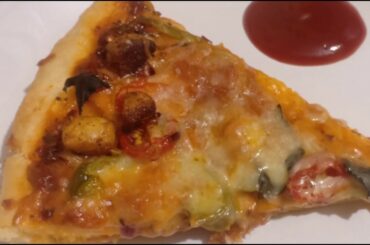Homemade easy fast pizza tabiyat theek hai thank you for your 👩‍🍳😘 concern love you all
