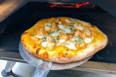 Ooni Pro | Wood Fired Buffalo Chicken Pizza