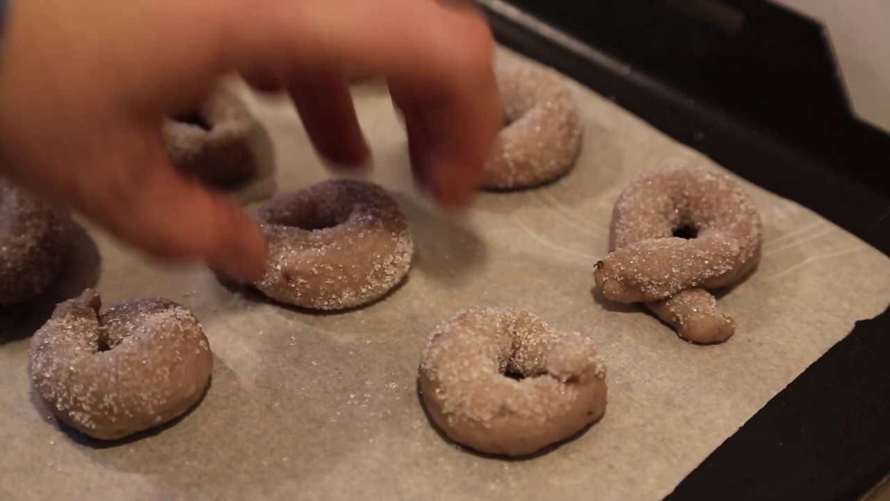 Ciambelline Al Vino Rosso – Italian Canadian Vegan Cookies Ciambelline Al Vino Rosso - Italian Canadian Vegan Cookies