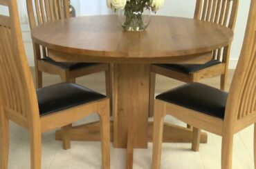 Dorchester Solid Oak Extending Round Dining Table and Monaco Chairs - OFSTV