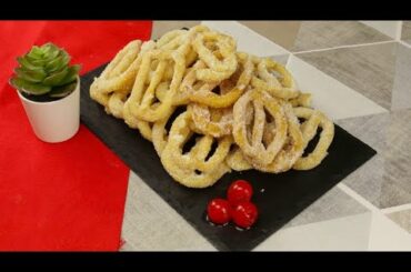 Italian Christmas zeppole: a real treat you'll fall in love with!