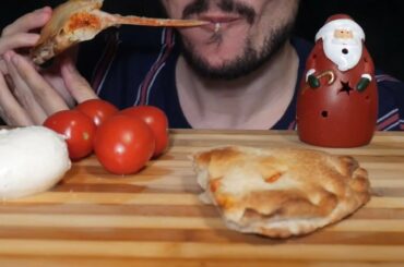ASMR PIZZA CALZONE (MOZZARELLA CHEESE + TOMATO) EATING SOUNDS *MUKBANG ITA NO TALKING ITALIAN FOOD