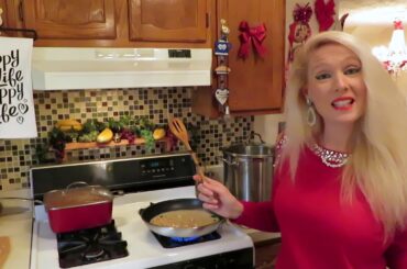 Lisa Cooking Italian Pasta With Clam Sauce