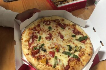 Christmas party 🎉with daughter + surprise gift  /happy sya😊