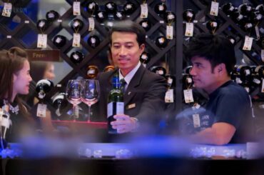 Review Chaophya Park Hotel