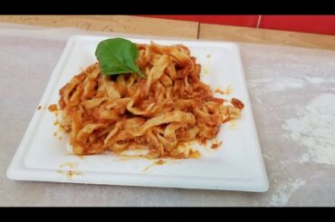 Italy Vlog 3: Eating Out Tour and Pasta Lab