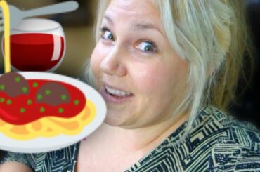 FoolyLiving Makes the BEST Pasta Sauce Ever 🍝 | TW for Italian Peeps | Fooly Cooked