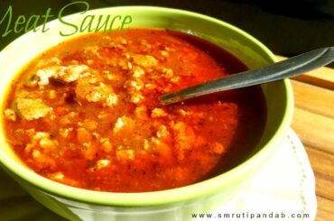 Italian Meat Sauce with Chicken and Red Wine for Pasta and Lasagna