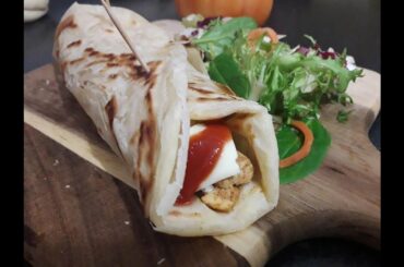 CHICKEN PARATHA ROLL  | Pakistani Food In Italy