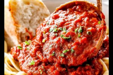 Simple Basic Italian Marinara Tomato Sauce Recipe