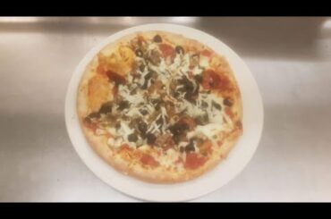 Pizza Shumë e Shijshme - Përgaditur nga Restorant Italian në SHBA në bashkpunim me Kuzhinën Tonë