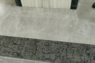 Italian marble floor price design with bouder and table top design with LED lights on and off