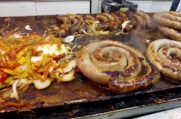 Annual San Gennaro Feast in New York City's Little Italy 2018 - NYC Street Food