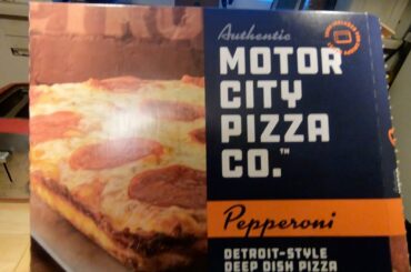 MOTOR CITY PIZZA CO. frozen pizza 👍👍