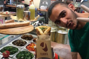 Insane Yemen Street Food In Jerusalem Israel -  Yemeni Food - Jachnun And Malawach