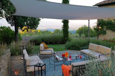 Cortile Pratolino | 8 Bedrooms Luxury Villa with Pool in Chianti | Tuscany Now and More