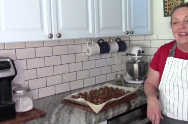 How to make Italian Meatballs from scratch