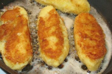 Potato patties. Potato recipe. Italian pasta. Liver Sauce.
