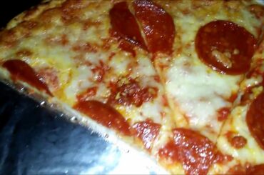Mama Cozzi's Pepperoni Pizza Review