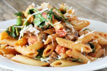 How to Make Penne Rosa