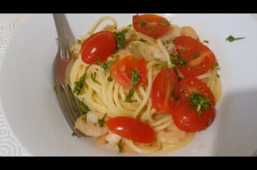 Shrimp with pasta in Italian way