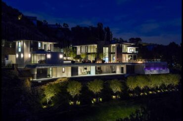 BILLIONAIRE HOUSE ON BIRD STREET