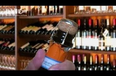How to open a bottle of sparkling wine such as Champagne, Cava, and Prosecco