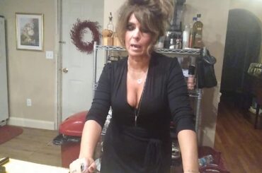 Low Carb Italian Style Cooking.. Caprese Stuffed Portabella Mushrooms, with a Tuscan Style Salad