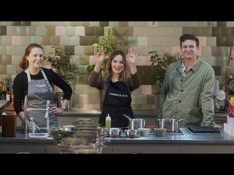 Gabrielle Aplin – Delicious Mushroom Rigatoni Bolognese with allplants. #FoodWithFriends Gabrielle Aplin - Delicious Mushroom Rigatoni Bolognese with allplants. #FoodWithFriends