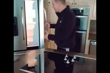 Must See!!! The Everyday Life of a Italian Cook (extremely funny must watch!)