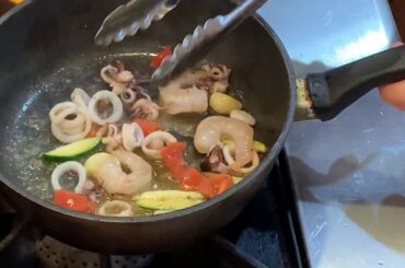 Spighe Molisane Black Squid ink Spaghetti with Seafood.(Wine Falanghina Terresacre)