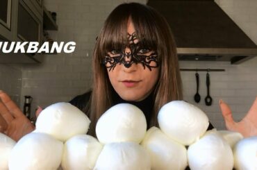 MUKBANG ITA: MANGIO VERA MOZZARELLA DI BUFALA (Rispondo Alle Vostre Domande) EATING SHOW ITALIANO