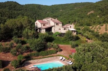 Bellona di Sotto | 5 Bedrooms Luxury Villa with Pool near Cortona | Tuscany Now and More