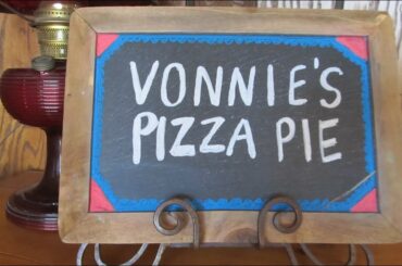 Vonnie's Pizza PIe