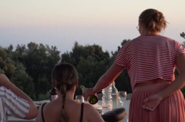 BACHYARD, Sunset + Music in the Vineyard