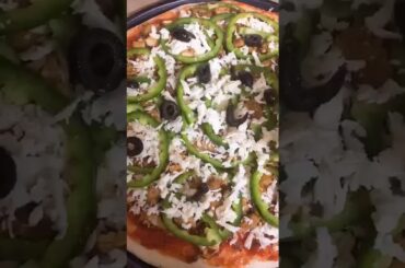 Home made pizzas 🍕