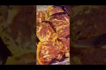 Spaghetti Squash Boat With Italian Sausage and Spinach