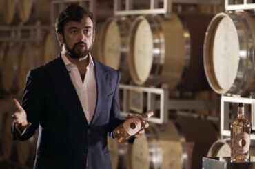 "11 Minutes - Odi et Amo" interview of Riccardo Pasqua, Chief Executive Officer